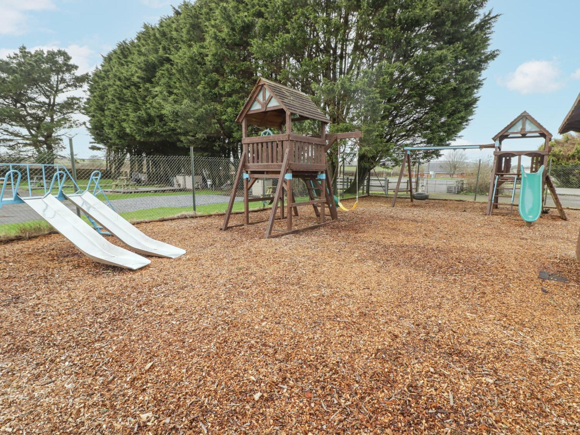 48 Gower Holiday Village Swansea Exterior foto